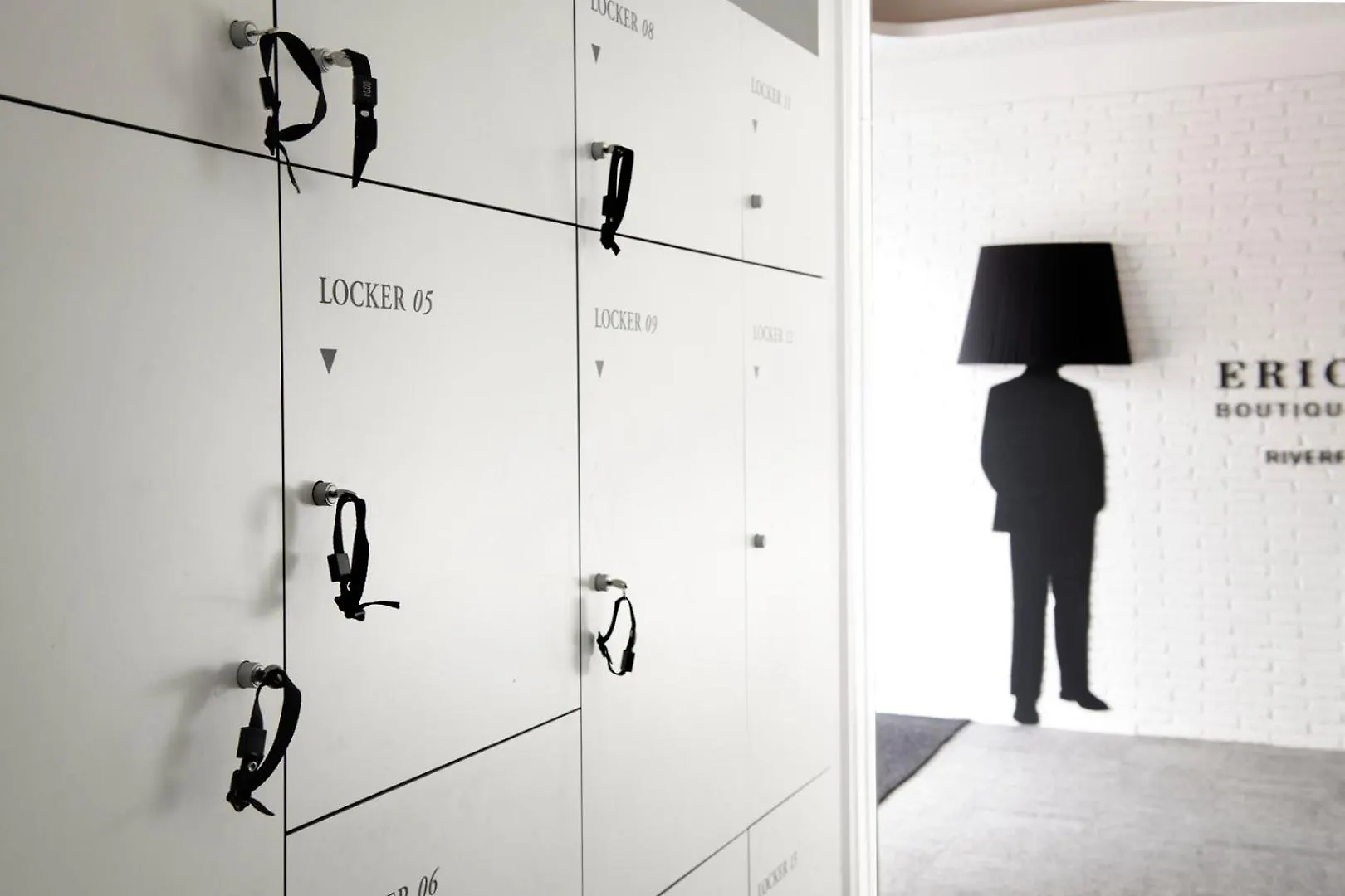 Eric Voekel Boutique Apartments - Riverfront Suites Amsterdam Netherlands